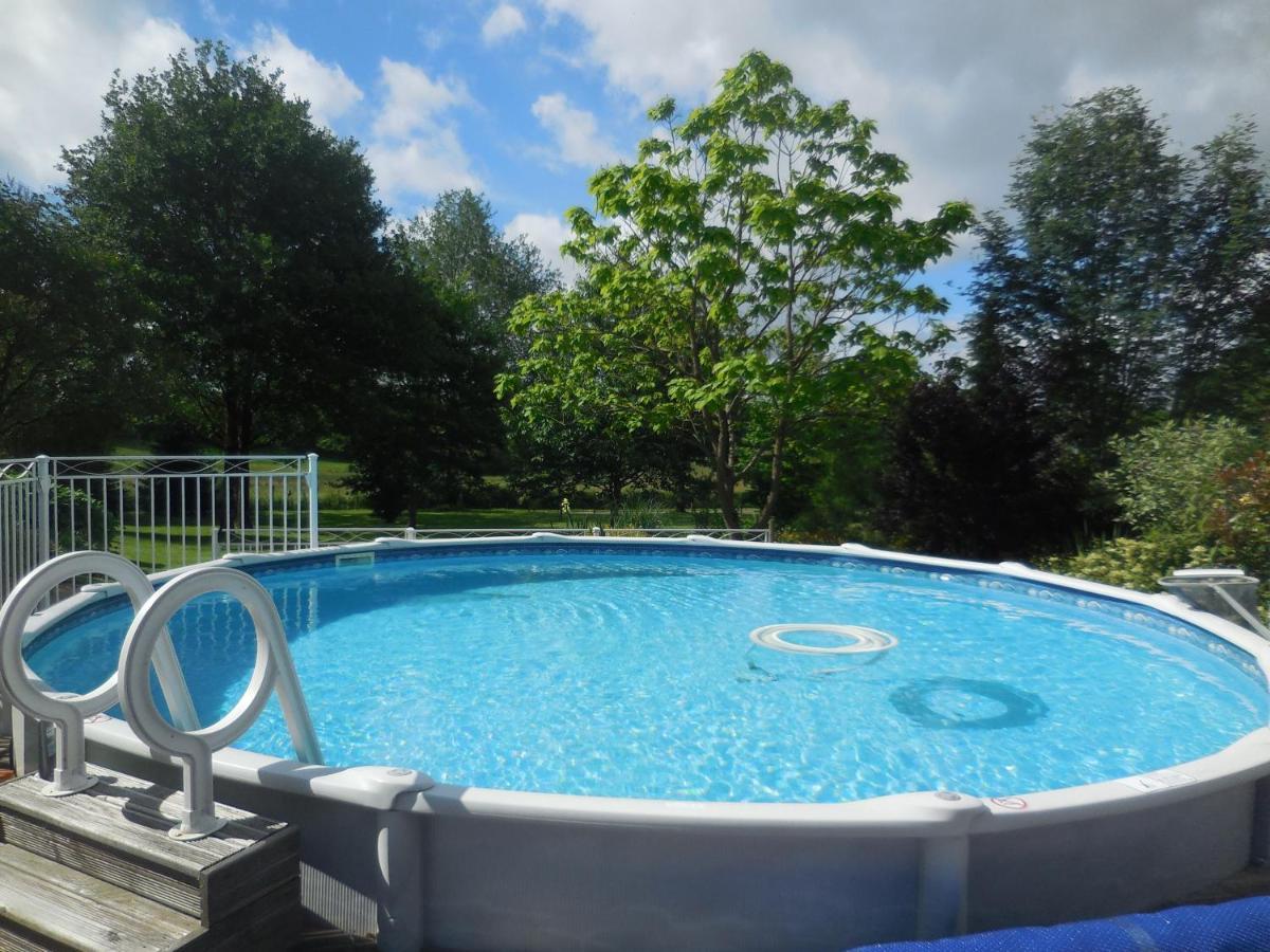 Maison Maton La Roche-l'Abeille ภายนอก รูปภาพ